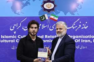 «دلم می‌خواهد در کوچه‌های شهر قم اقامت کنم»- ستاره سینمای پاکستان